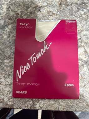 Vintage Sears Nice Touch Thi-top Sandalfoot Stockings 2 Pairs White